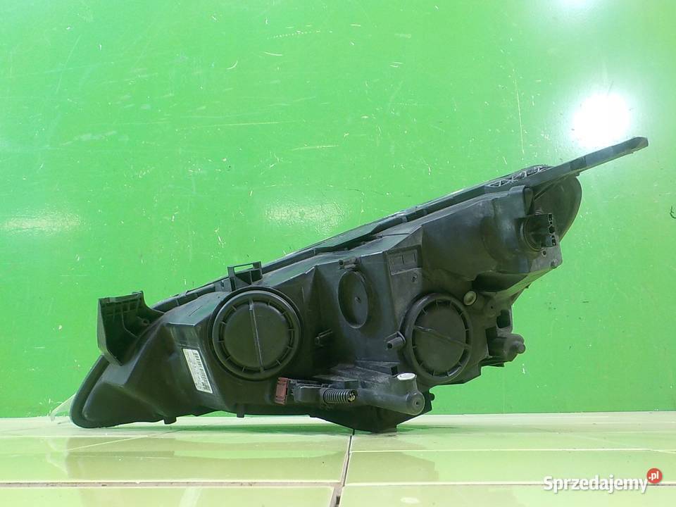 OPEL ASTRA J GTC 14T 16r 3D lampa prawa przod Lampy przednie Suków