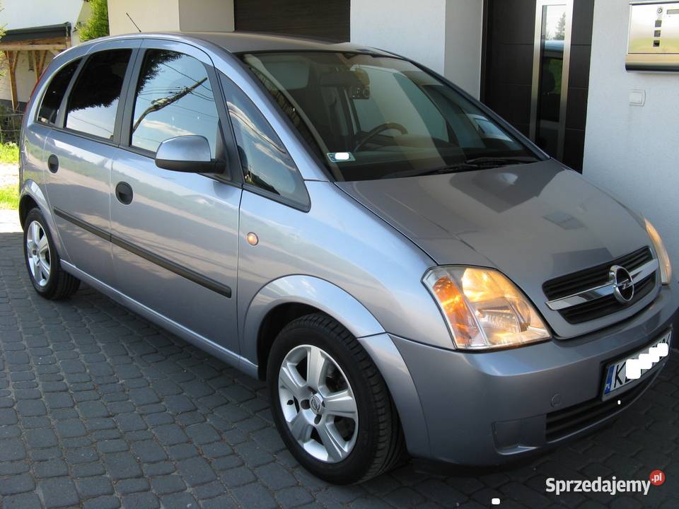 Śliczna Cosmo 16GAZ BRC KlimaAluElektryka 120450 lakier metallic Czechówka