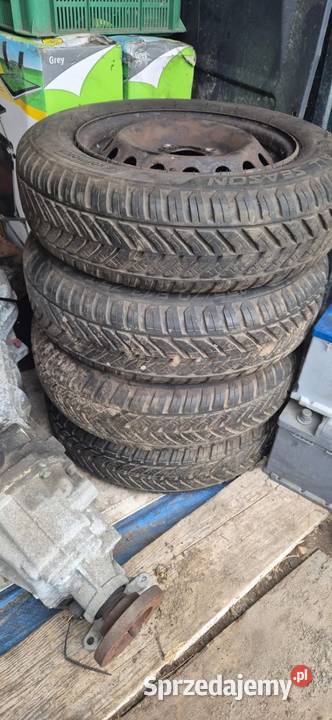 Koła opony wielosezon zimą 15570R13 75T nowe Jarocin