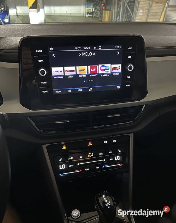 VOLKSWAGEN TROC1516V15017 DSG7SALON Samochody osobowe