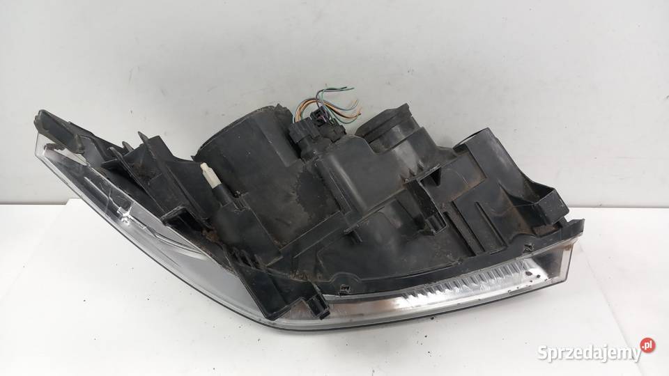 RENAULT MEGANE II LIFT LAMPA PRZÓD LEWA SOCZEWKA Lampy przednie Zbierkowo sprzedam