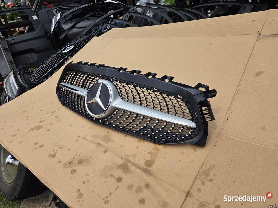 Grill Atrapa chłodnicy Mercedes Bklasa W247 AMG