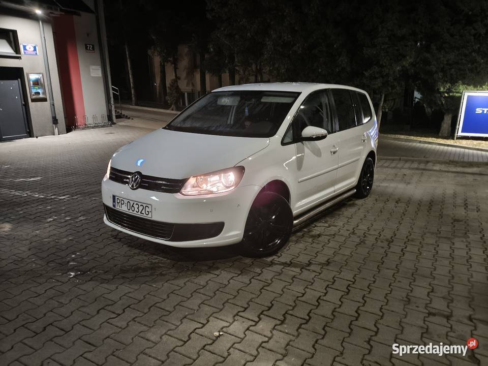 VW Touran 20Tdi AUTOMAT 2015r CD Przemyśl