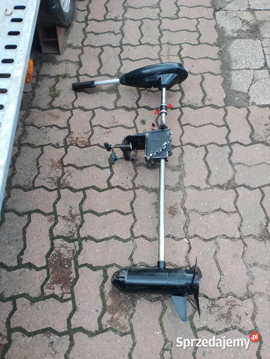 Silnik zaburtowy na 12 V uszkodzony na części łódzkie Pabianice