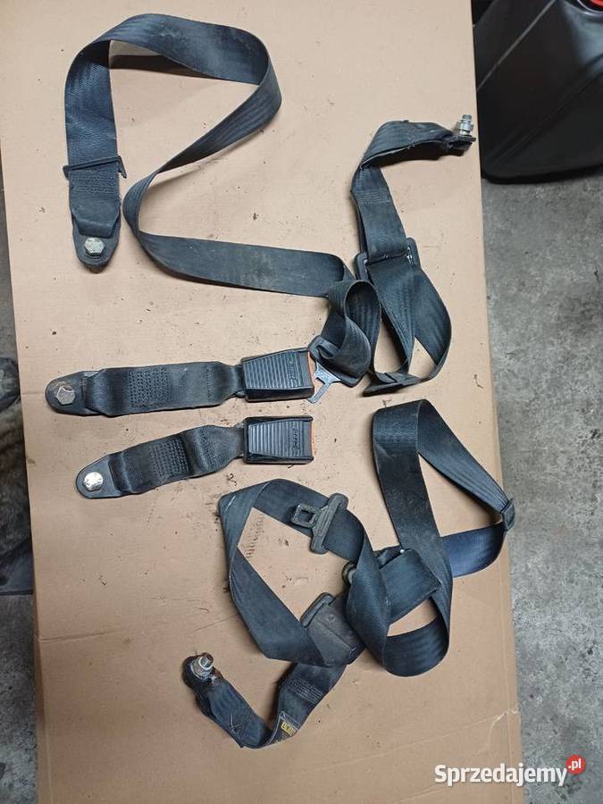 Pasy bezpieczeństwa Tył Fiat 126p Komplet Łowicz sprzedam