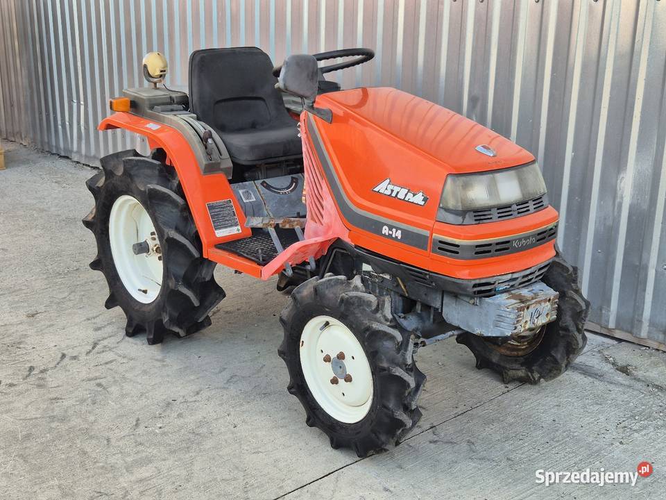 Traktorek traktor KUBOTA ASTE A14D 14 44 Małuszyn