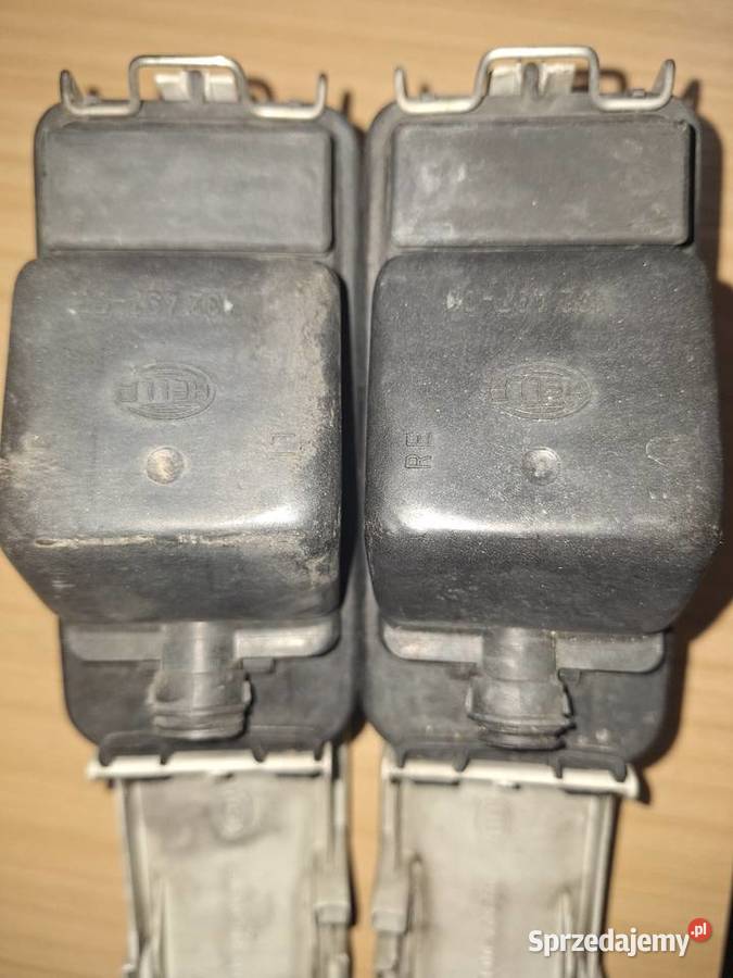 Halogeny Hella Audi 80 B4 osłony wiązka Sosnowiec