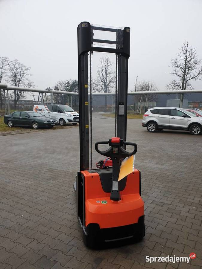 Używany wózek elektryczny BT SWE 140 udźwig 1400 Jelcz-Laskowice