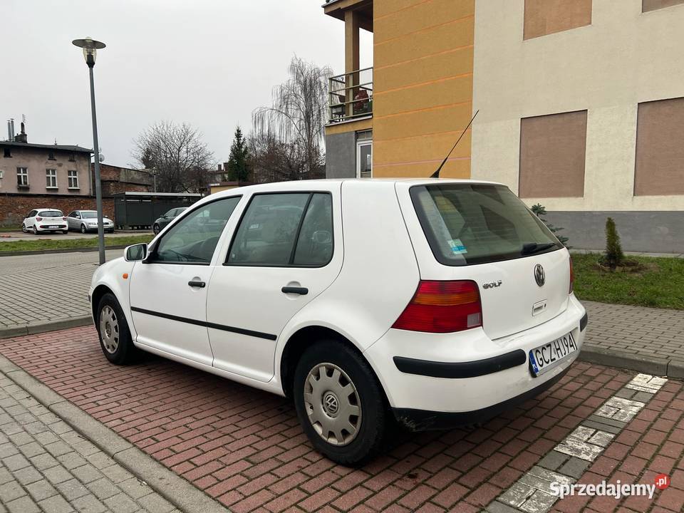 Vw golf 4 automat mały przebieg pomorskie Gdańsk sprzedam