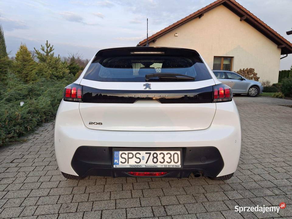 Peugeot 208 pierwszy właściciel bezwypadkowy z 102KM Wola