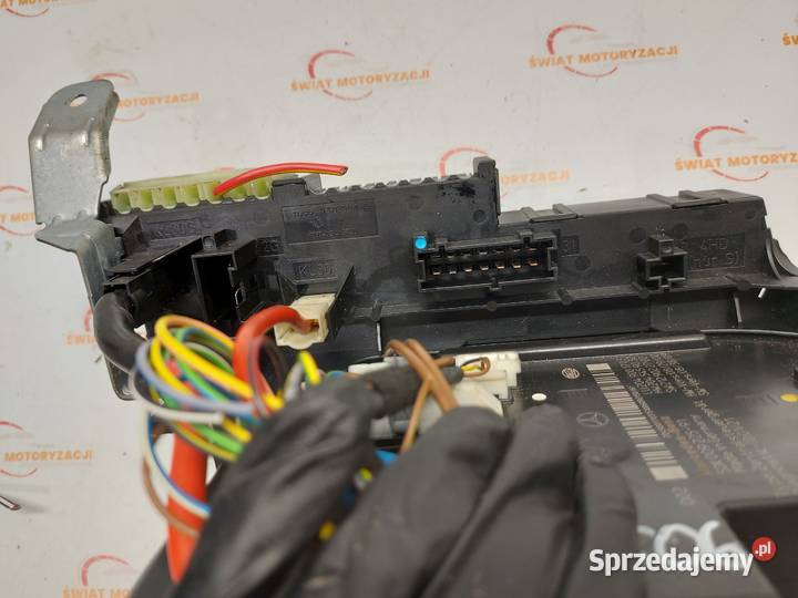 MERCEDES W204 18 moduł SAM 2049001703 świętokrzyskie Kielce