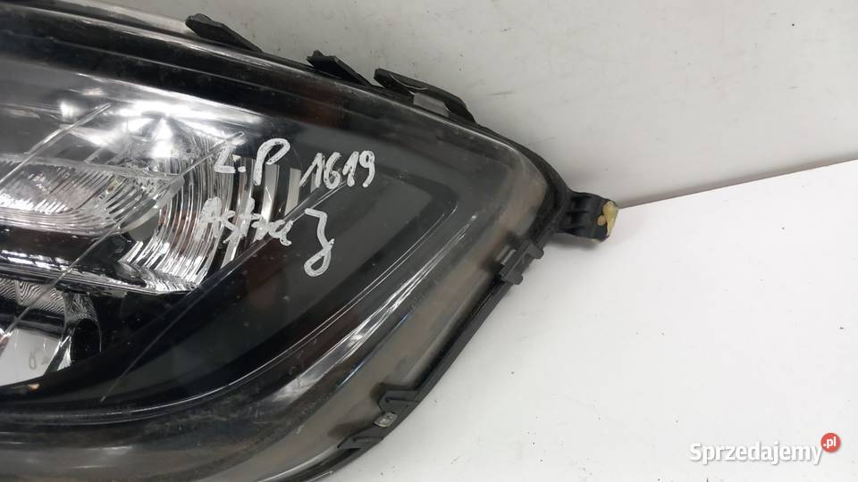 OPEL ASTRA J HALOGEN LEWY ZDERZAK PRZÓD Zbierkowo