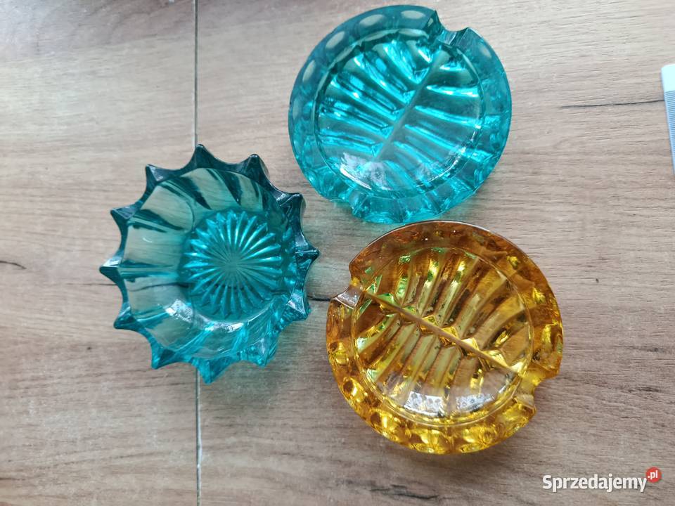 Popielniczki Ząbkowice 2 sztuki i miseczka