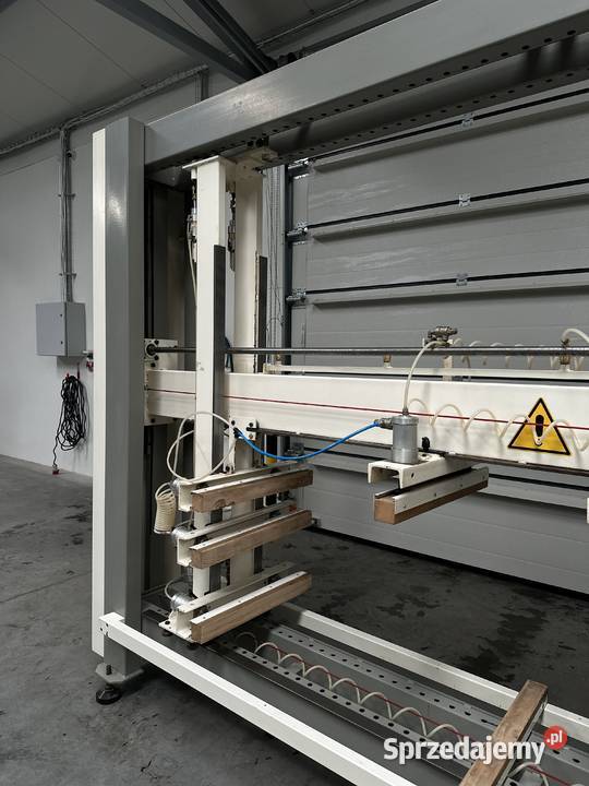 Prasa korpusowa pneumatyczna STM99 2003 1443 lubelskie Łabuńki Pierwsze sprzedam