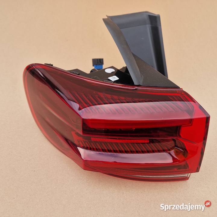 CITROEN C5 AIRCROSS LIFT LAMPA TYŁ LEWA 82330101 Bieleń