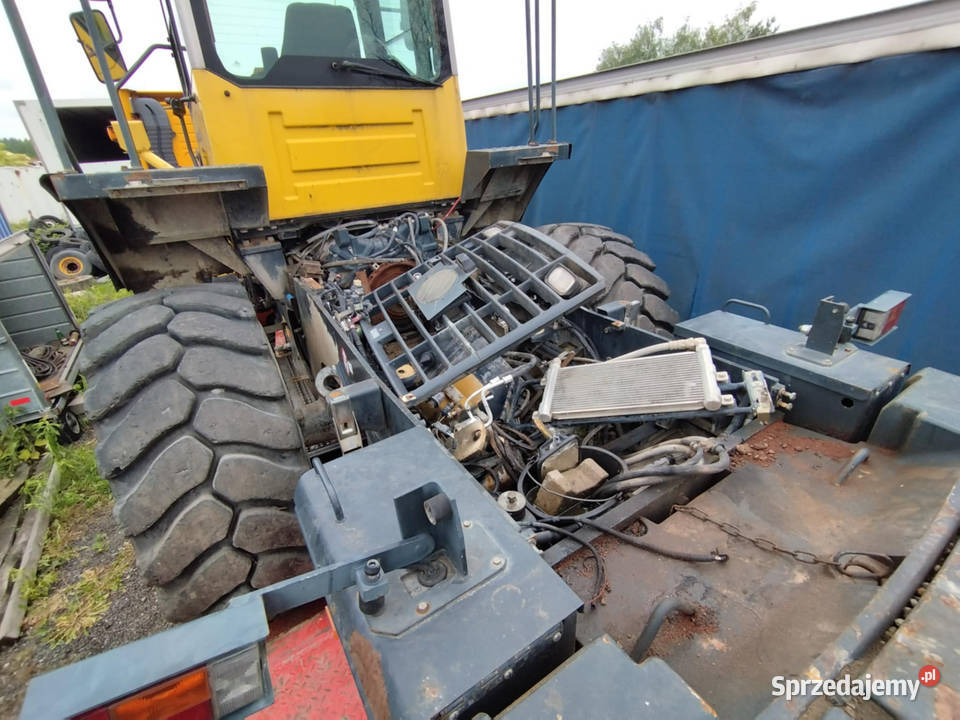 Ładowarka Komatsu WA380 kabina mosty siłowniki wielkopolskie Strzyżew