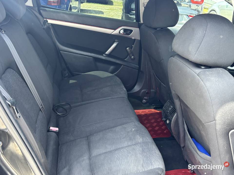 Peugeot 407 welurowa tapicerka Paniówki