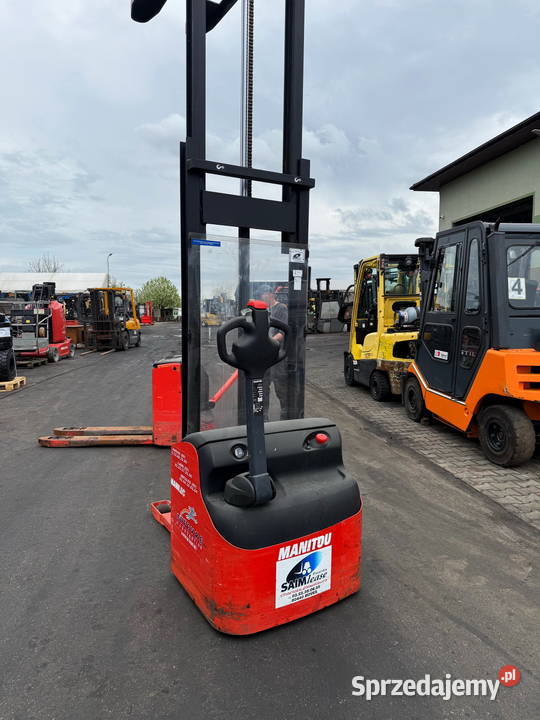 wózek paletowy z masztem 340m 1T MANITOU ES410 łódzkie Działoszyn