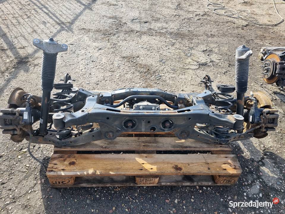 KOMPLETNE ORGINALNE ZAWIESZENIE TUCSON III 20 osobowe Skierniewice