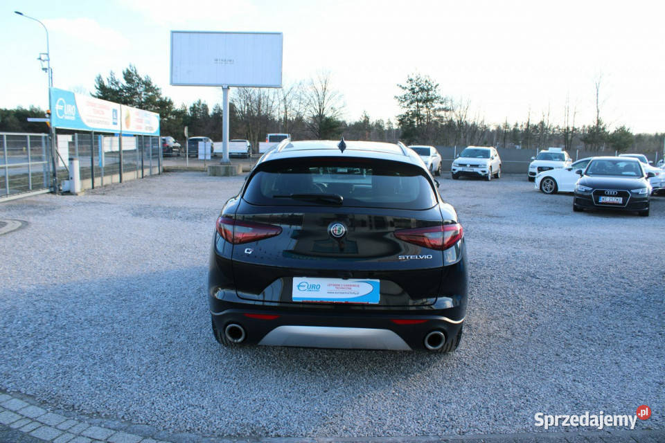 Alfa Romeo Stelvio FVAT Q4 Kamera Gwarancja Warszawa