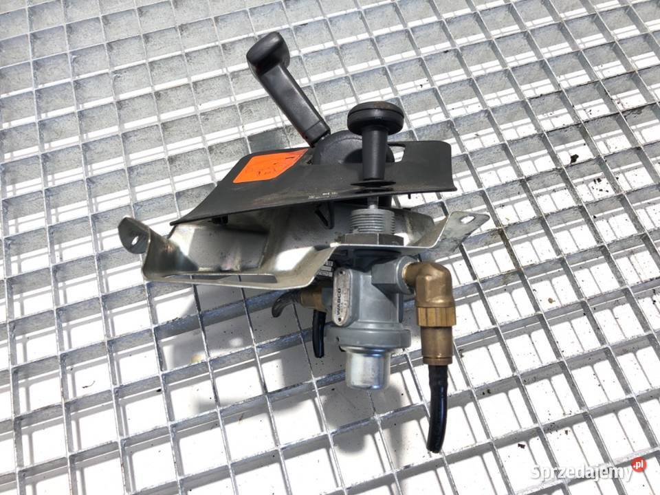 ZAWÓR HAMULCA RĘCZNEGO VOLVO FM7 9617230010 9801