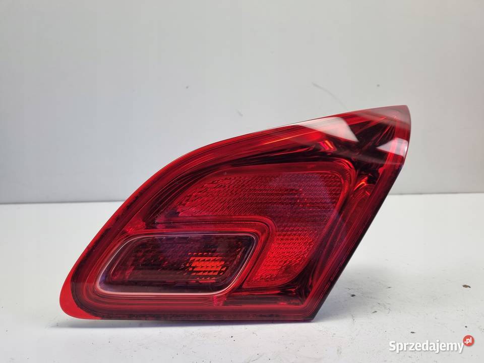 Opel Astra IV J TYLNIA TYLNA LAMPA PRAWA prawy osobowe Janów