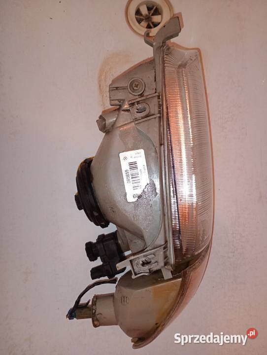 Astra Opel 1 f lampa przednia Valeo z Wrocław sprzedam