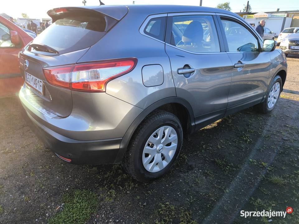 Nissan Qashqai 12 Kartuzy
