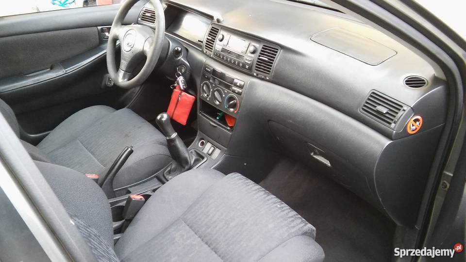 Toyota Corolla E12 2002 sedan światła przeciwmgielne