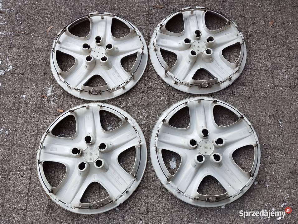 Kołpak Opel 16 Astra H 13282335SC struktura śląskie Kamieniec