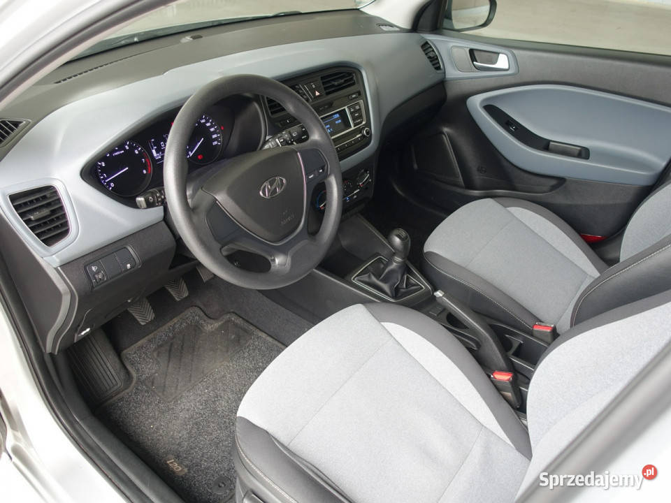 Hyundai i20 12 lakier metallic