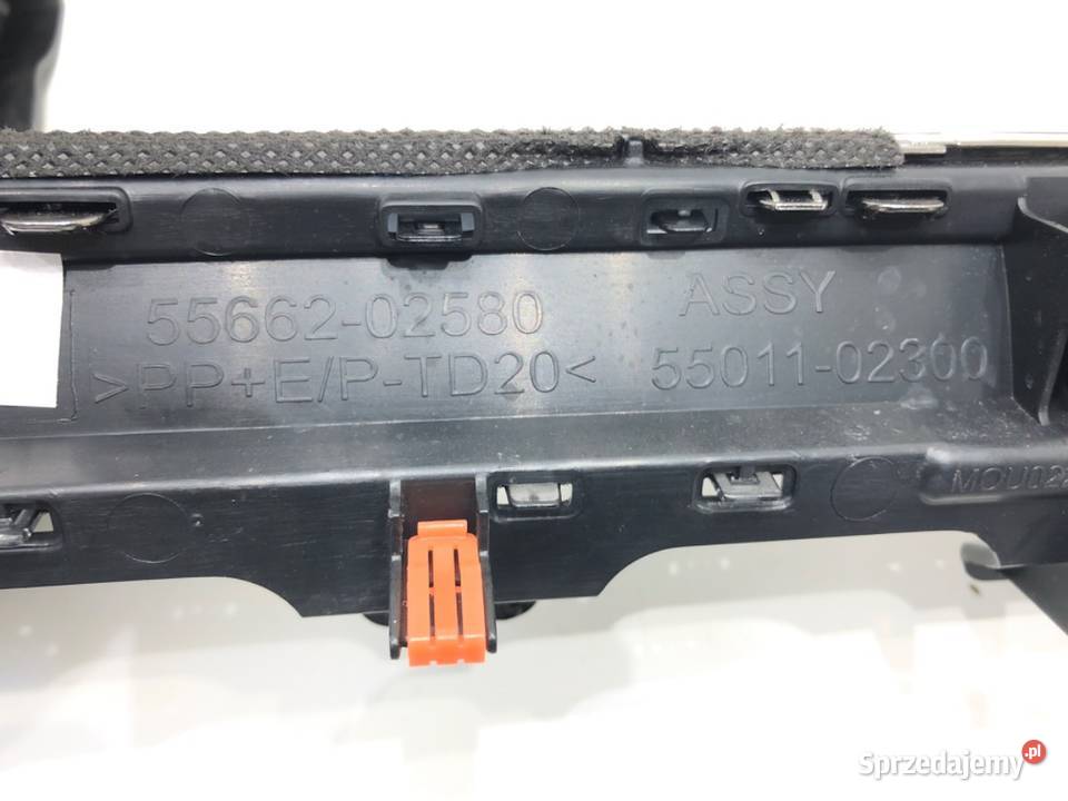 KRATKA NAWIEWU PRZÓD TOYOTA COROLLA E21 sprzedam