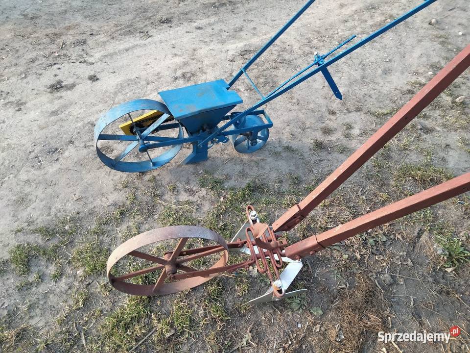 Siewnik ręczny do warzyw opielacz Rejowiec Fabryczny