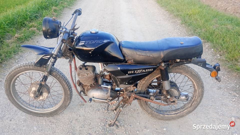 Motocykl z silnikiem Wsk 125 Brodnica