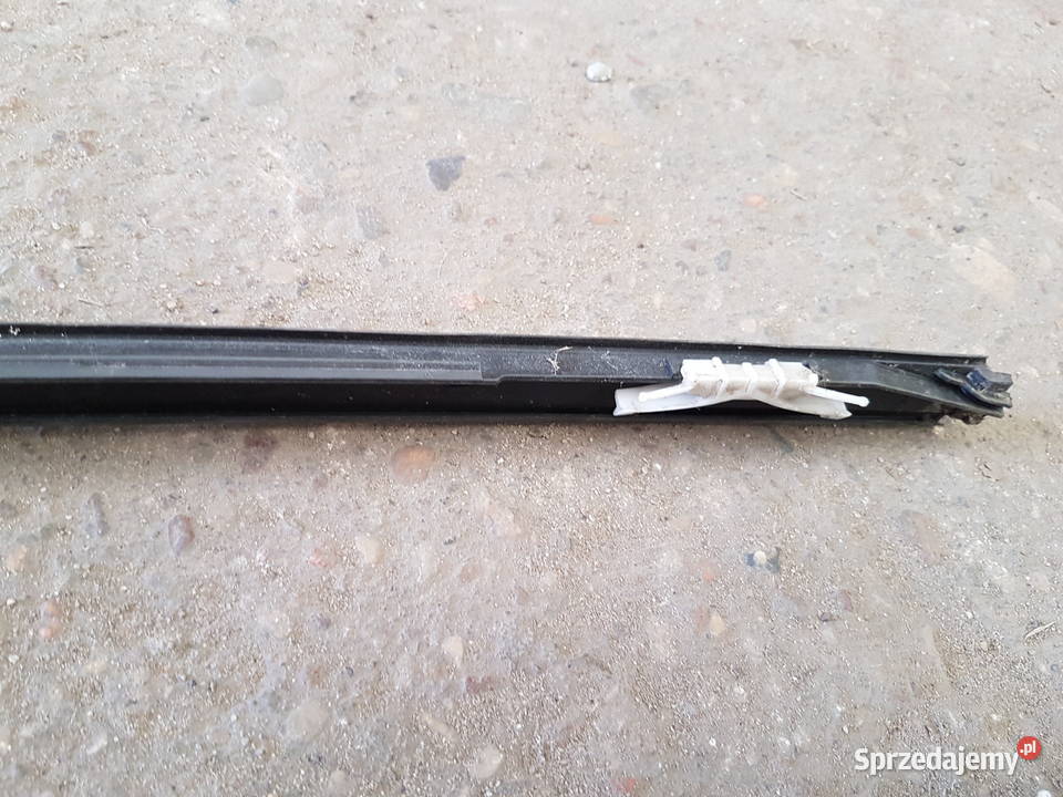 OPEL ASTRA J GTC LISTWA SZYBY SLUPKA 13308941 osobowe wielkopolskie Turek