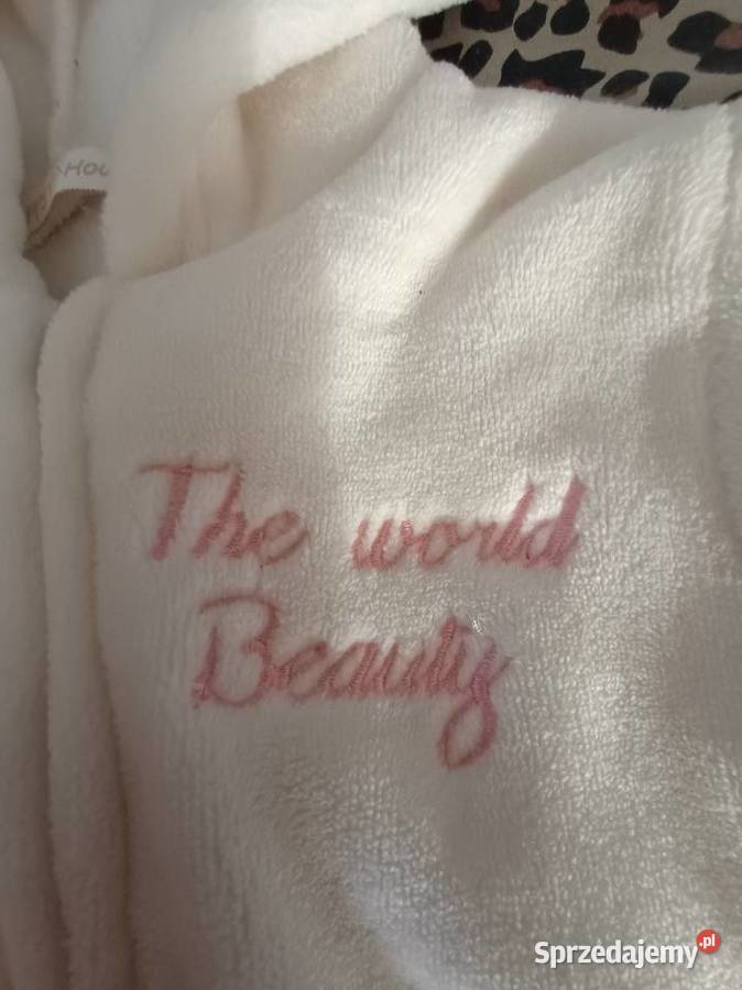 Urocza biała bluza polarowa z kapturem i misiem Strzelce Krajeńskie