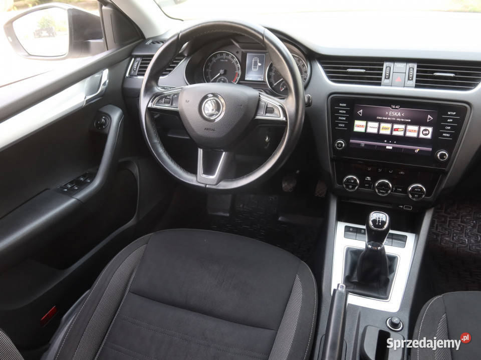 Skoda Octavia 16 TDI czujnik parkowania Katowice