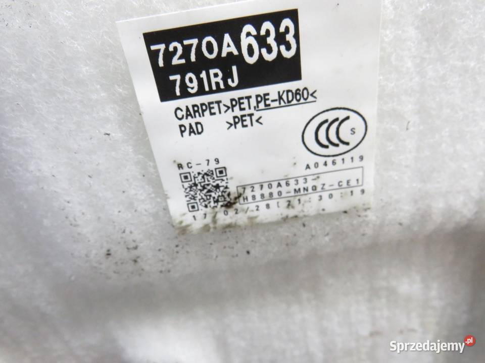 FOTEL FOTELE 2 3 RZĄD PASY DYWAN OUTLANDER III Fotele i kanapy lubelskie sprzedam