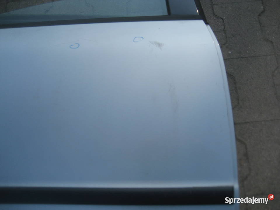 vw passat b5 sedan 9600r drzwi tył prawe