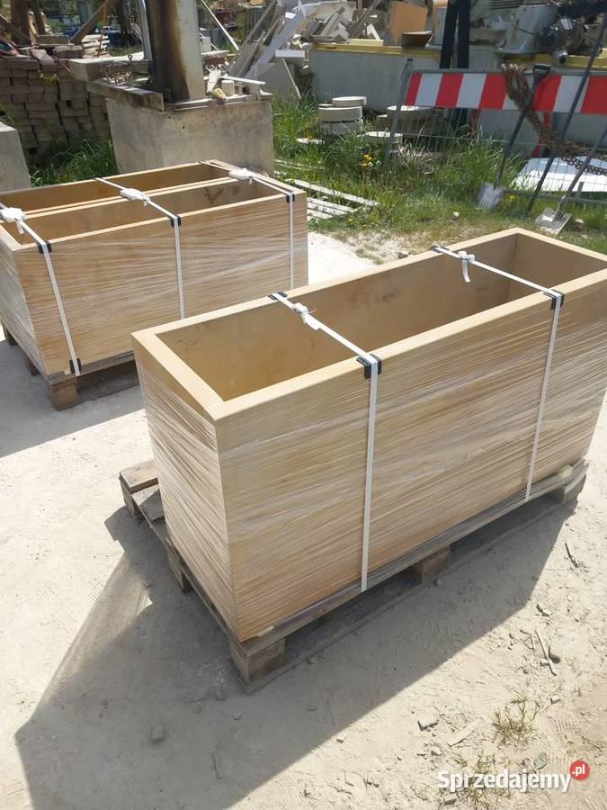 Producent donic kamiennych Donica z piaskowca Szydłowiec sprzedam