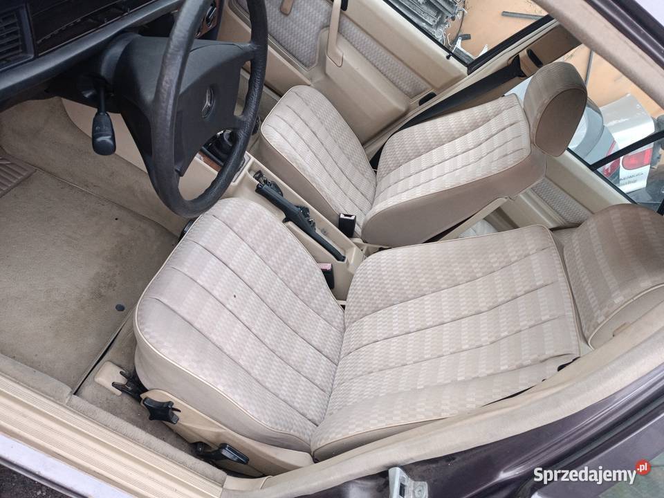 Mercedes 190 W201 1991 Wyspawany do ukończenia aluminiowe felgi sprzedam