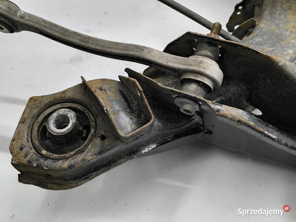 SANKI WÓZEK BELKA TYŁ MERCEDES ECLASA W212 22CDI osobowe