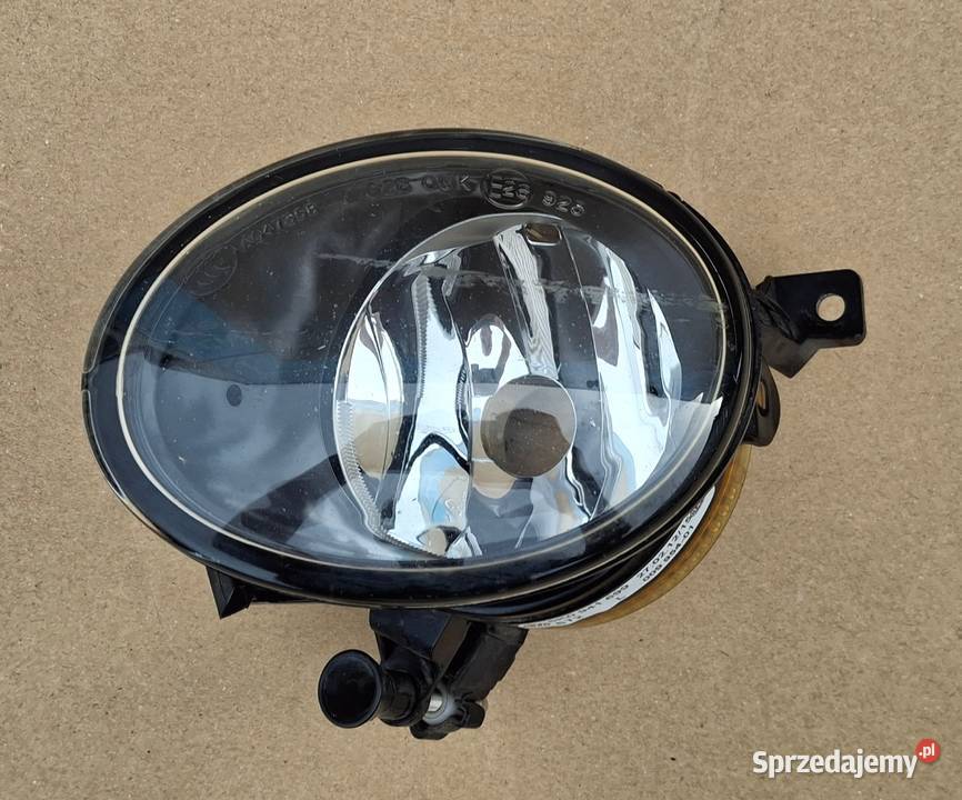 VW GOLF VI 6 JETTA TIGUAN HALOGEN LEWY LAMPA Bieleń sprzedam