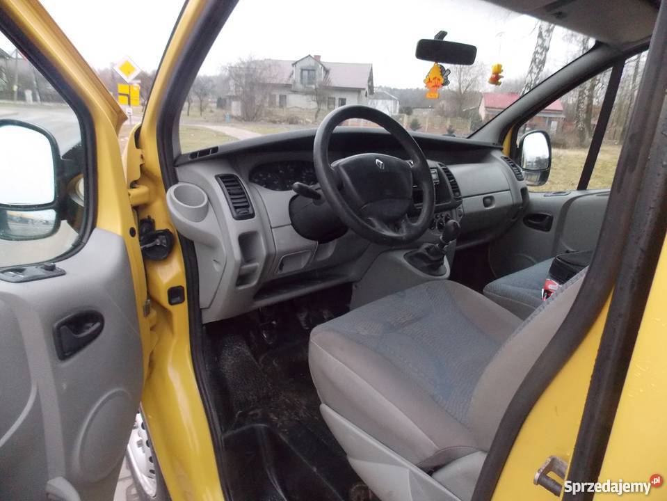 Renault Trafic 2003 Klimatyzacja Hak 6biegów 5os 82KM Trafic Poniatowa