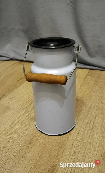 Stara kanka na mleko mazowieckie