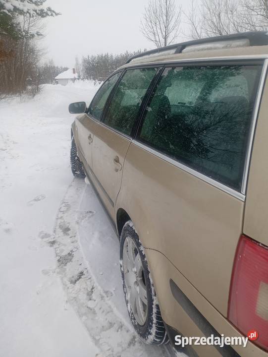Passat B5 FL Rok produkcji 2003 Nowa Sarzyna