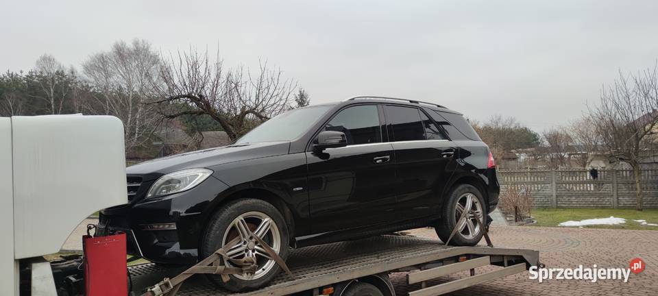 Mercedes ml w166 350cdi uszkodzony silnik 280000km Secemin sprzedam
