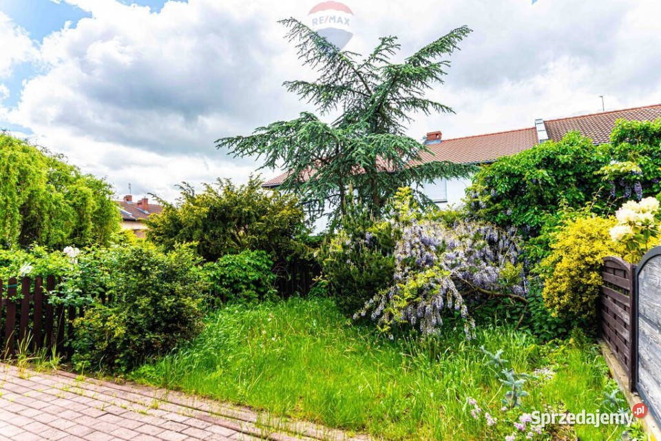 Dom szeregowy ogródek garaż sprzedam