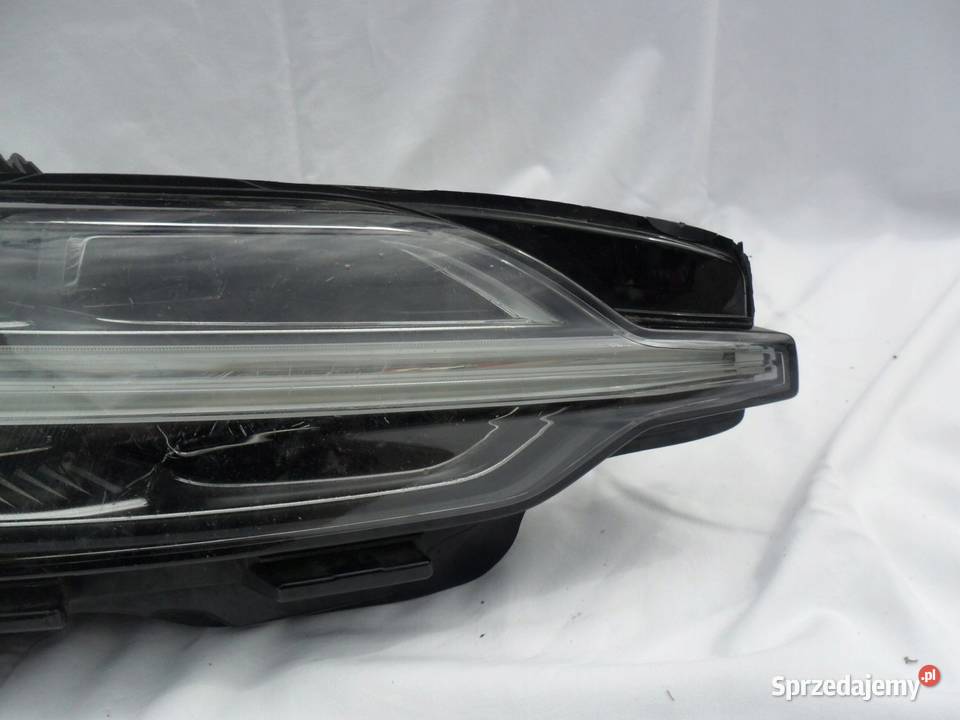 Volvo S60 V60 reflektor prawy przedni lampa wielkopolskie Nowy Tomyśl