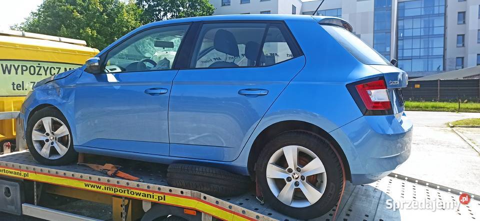 Skoda Fabia 3 III 2017r 10 MPI kolor LQ5X mazowieckie Ząbki